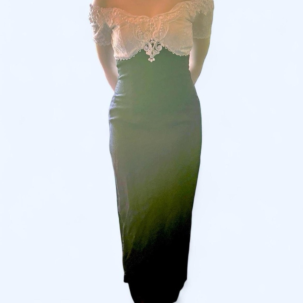 Scott McClintock Pearl Embellished Dress